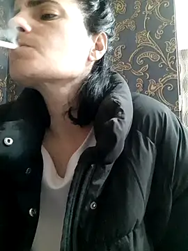 Gecenin Kralicesi online show from 03-24-26, 08:19