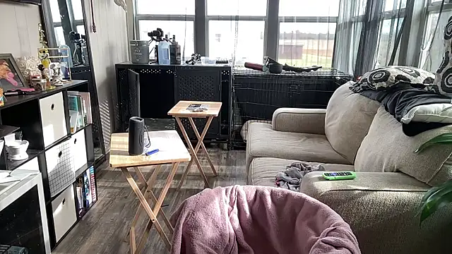 playwithdakota online show from 11-18-25, 06:56