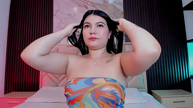 MiaaFarrel online show from 09-20-25, 12:39