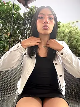 KloePink  online show from 09-29-25, 02:00