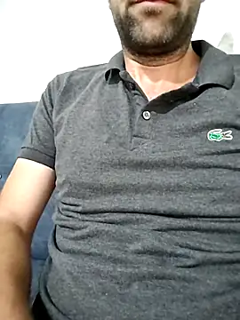 Snapshot of fearleass chatting on 10-07-25, 07:33 fearleass online show from 10-07-25, 07:33