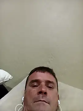 Snapshot of Rudie1 chatting on 11-13-25, 11:47 Rudie1 online show from 11-13-25, 11:47