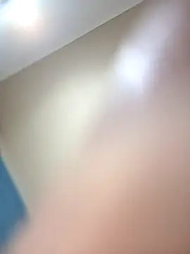 Snapshot of Rudie1 chatting on 12-13-25, 10:37 Rudie1 online show from 12-13-25, 10:37