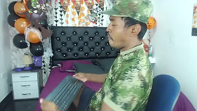 Snapshot of Adam_Morgan2 chatting on 10-20-25, 02:28 Adam Morgan2 online show from 10-20-25, 02:28