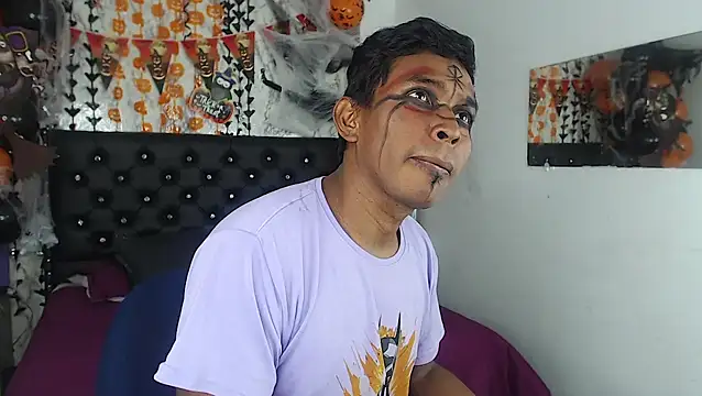 Snapshot of Adam_Morgan2 chatting on 10-22-25, 07:19 Adam Morgan2 online show from 10-22-25, 07:19