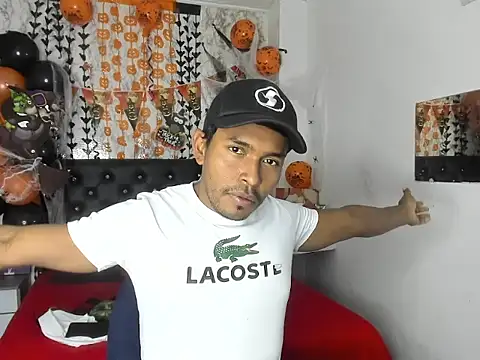 Snapshot of Adam_Morgan2 chatting on 10-30-25, 07:14 Adam Morgan2 online show from 10-30-25, 07:14