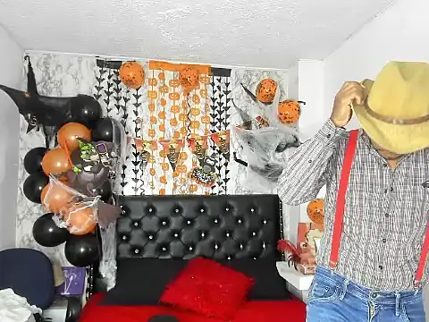 Snapshot of Adam_Morgan2 chatting on 10-31-25, 05:36 Adam Morgan2 online show from 10-31-25, 05:36