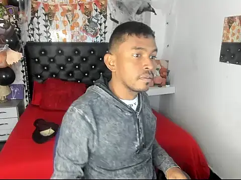 Snapshot of Adam_Morgan2 chatting on 11-02-25, 05:26 Adam Morgan2 online show from 11-02-25, 05:26