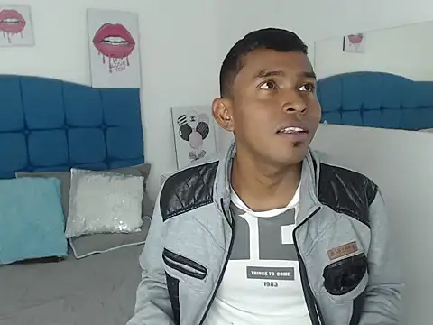 Snapshot of Adam_Morgan2 chatting on 11-07-25, 01:38 Adam Morgan2 online show from 11-07-25, 01:38