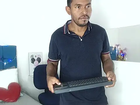 Snapshot of Adam_Morgan2 chatting on 11-22-25, 04:11 Adam Morgan2 online show from 11-22-25, 04:11