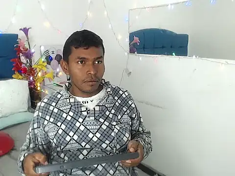 Snapshot of Adam_Morgan2 chatting on 12-01-25, 03:22 Adam Morgan2 online show from 12-01-25, 03:22