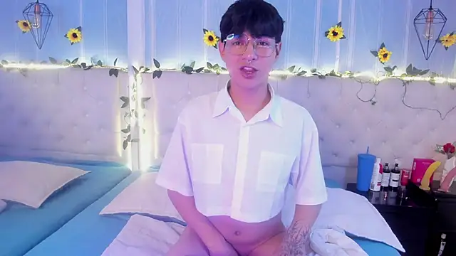 AleAurarashi online show from 11-05-25, 04:56