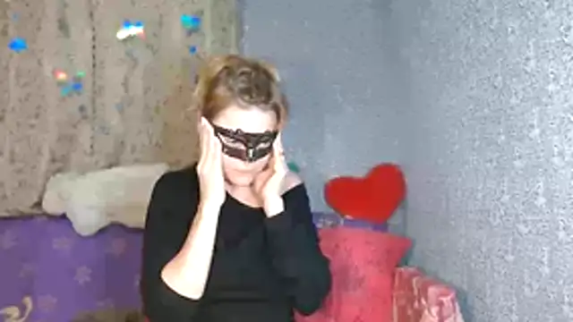 Miss Nona online show from 11-05-25, 02:50