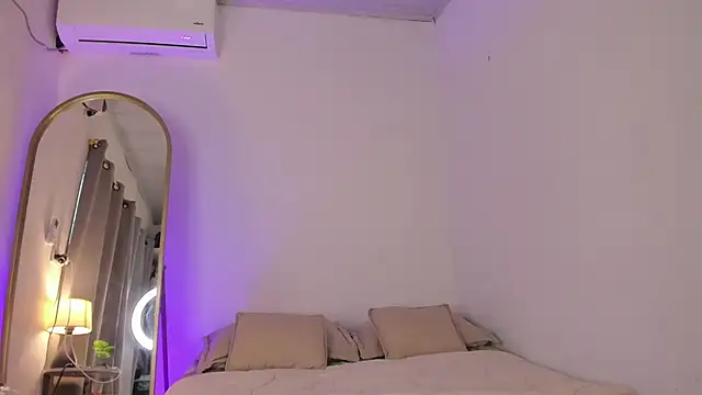 elzafuentes1 online show from 02-24-26, 07:34