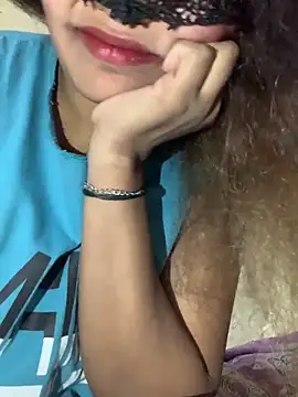 NeoleeLkr online show from 11-07-25, 11:21