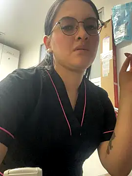 Snapshot of marianm29 chatting on 11-29-25, 12:19 marianm29 online show from 11-29-25, 12:19