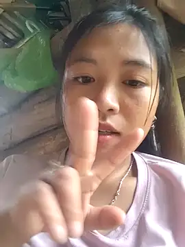 Snapshot of Angela-babyxx chatting on 10-15-25, 01:17 Angela-babyxx online show from 10-15-25, 01:17