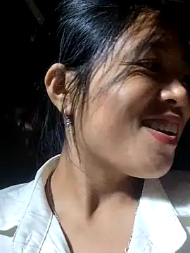 Snapshot of Angela-babyxx chatting on 11-03-25, 01:51 Angela-babyxx online show from 11-03-25, 01:51