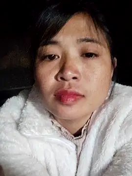 Snapshot of Angela-babyxx chatting on 12-14-25, 01:22 Angela-babyxx online show from 12-14-25, 01:22