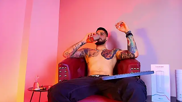 Snapshot of amodeus_bael_ chatting on 09-13-25, 02:00 amodeus bael online show from 09-13-25, 02:00