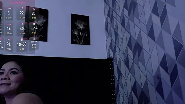 Snapshot of mamaneedsfun chatting on 10-04-25, 12:47 mamaneedsfun online show from 10-04-25, 12:47