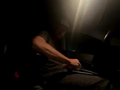 Snapshot of Chazington90 chatting on 09-22-25, 03:41 Chazington90 online show from 09-22-25, 03:41