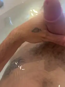 lolo33500 online show from 04-11-26, 09:13