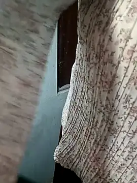 Snapshot of SEXY-POOJA-2 chatting on 10-22-25, 11:32 SEXY-POOJA-2 online show from 10-22-25, 11:32