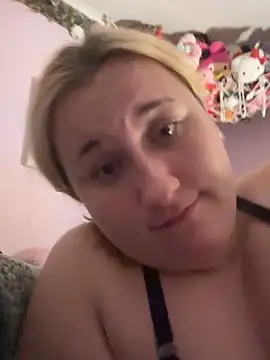 imawhorenslut19 online show from 04-13-26, 03:34