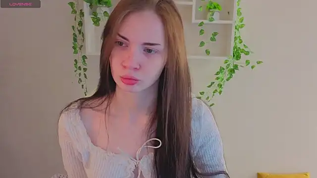 Snapshot of Jennie_Hunter chatting on 11-28-25, 09:23 Jennie Hunter online show from 11-28-25, 09:23