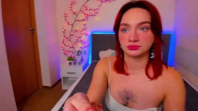 Snapshot of ArinaWinss chatting on 11-28-25, 01:47 ArinaWinss online show from 11-28-25, 01:47