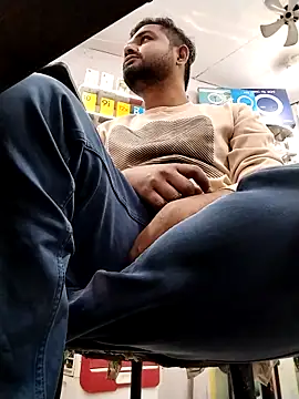 avi007p online show from 02-04-26, 12:00