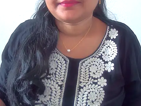 Saniya K online show from 11-25-25, 03:06