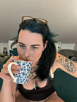 LadyNocturne online show from 05-15-26, 02:57