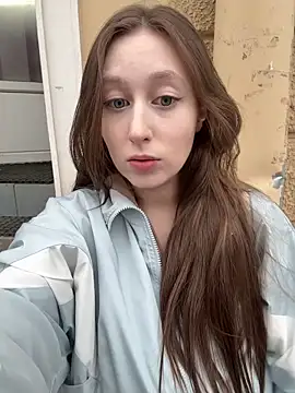 Snapshot of FroggyAnna chatting on 05-29-26, 05:11 FroggyAnna online show from 05-29-26, 05:11