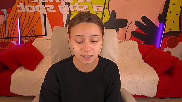 Snapshot of AnnaPearl chatting on 10-25-25, 01:07 AnnaPearl online show from 10-25-25, 01:07