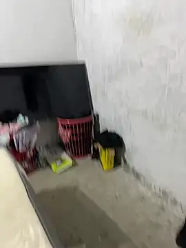 sexy-colombiana online show from 04-27-26, 12:52