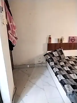 Sexy vernilla online show from 11-08-25, 06:07