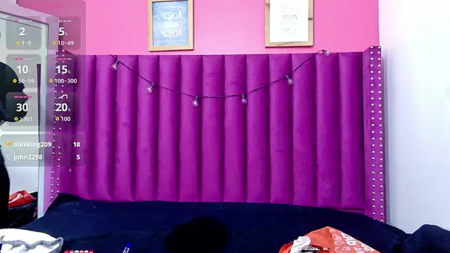 cosplaydate online show from 10-28-25, 02:48