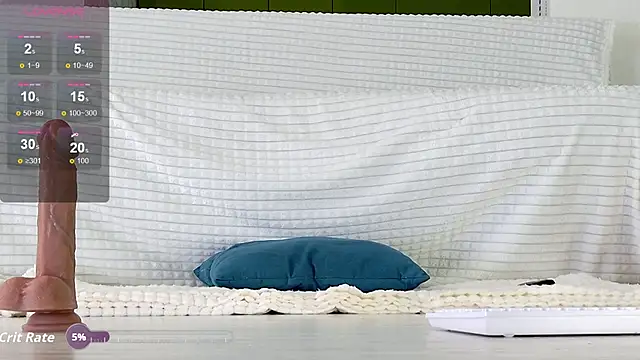 Snapshot of Adel_rose chatting on 09-13-25, 03:12 Adel rose online show from 09-13-25, 03:12