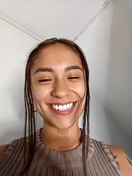 Liahdiaz  online show from 11-19-25, 05:13