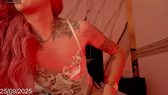 Isabella Haddad online show from 09-25-25, 04:49