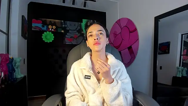 miIa bratz online show from 04-17-26, 08:23