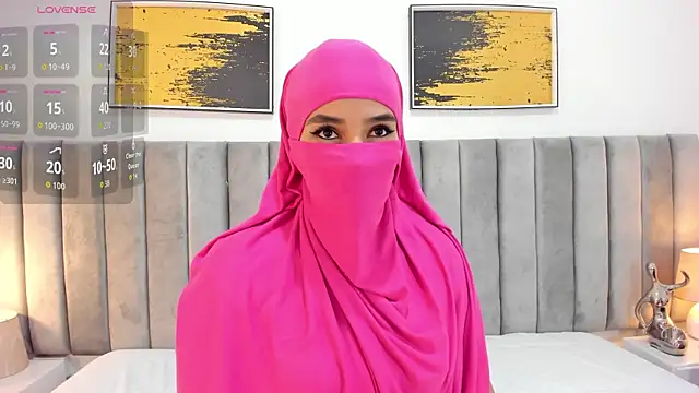 Snapshot of _shalimar chatting on 09-23-25, 02:47  shalimar online show from 09-23-25, 02:47