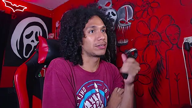 Snapshot of dante_hellsingx chatting on 11-29-25, 01:19 dante hellsingx online show from 11-29-25, 01:19