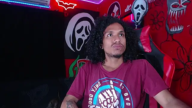 Snapshot of dante_hellsingx chatting on 12-04-25, 12:42 dante hellsingx online show from 12-04-25, 12:42