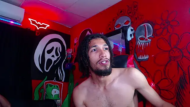 Snapshot of dante_hellsingx chatting on 12-14-25, 02:33 dante hellsingx online show from 12-14-25, 02:33