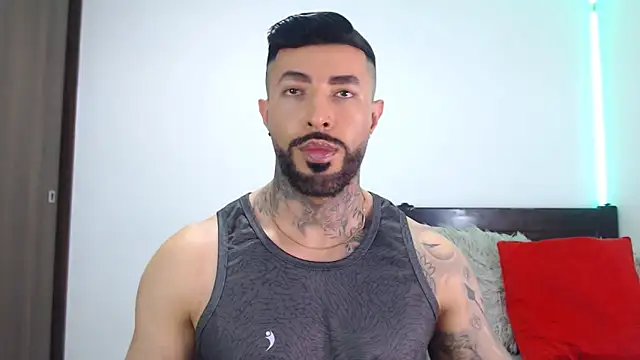 andrea de lucaa online show from 02-07-26, 03:54