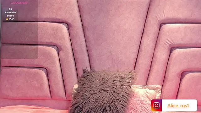 alice rose5 online show from 04-25-26, 03:31