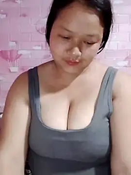 girl-babi online show from 04-15-26, 10:44